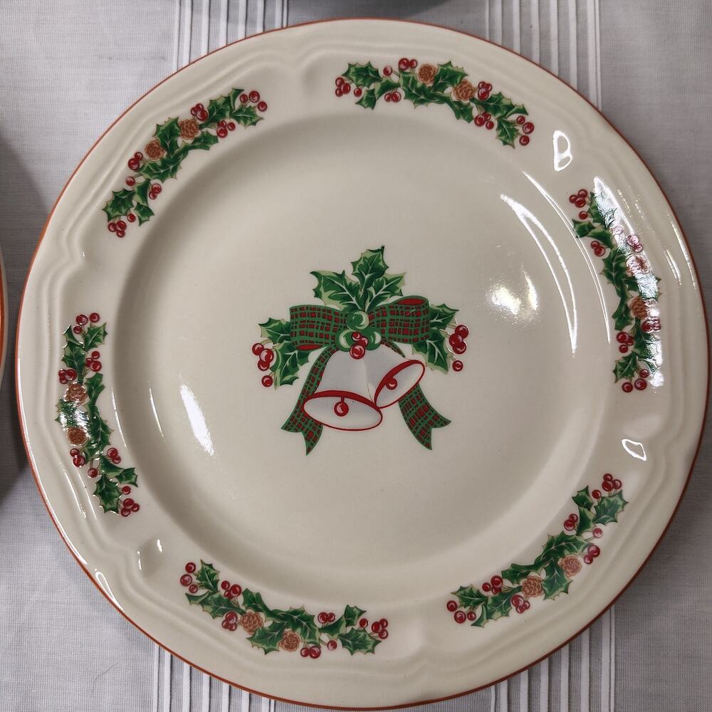 SANGO Jingle Bells 7‎ 1/2" Salad Dessert Plates Vintage 1989 Stoneware Christmas